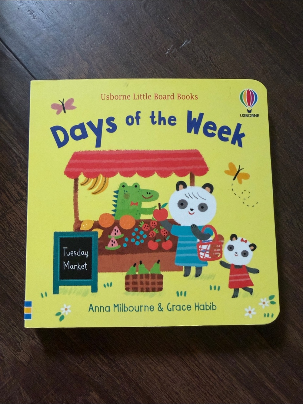 Usborne Days of the Week Board Book - Yellow